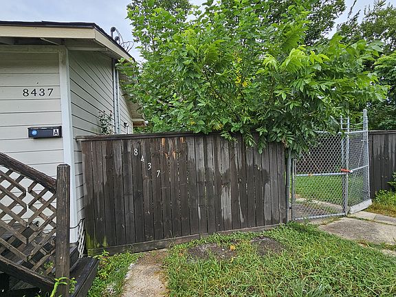 3rd image of 8437 Garland St Unit A