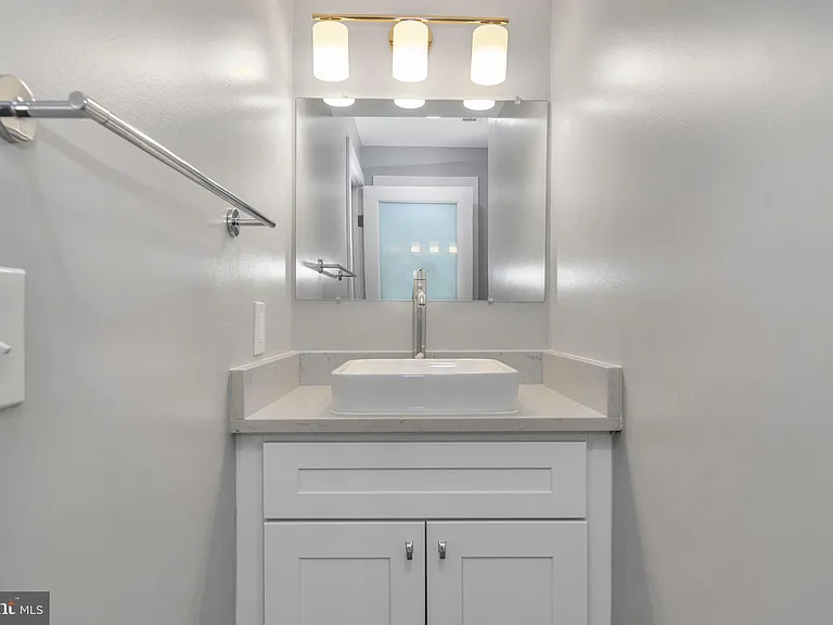 1310 Riggs St NW — Photo 28
