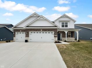 6457 Flag Stop Dr, Whitestown, IN 46075