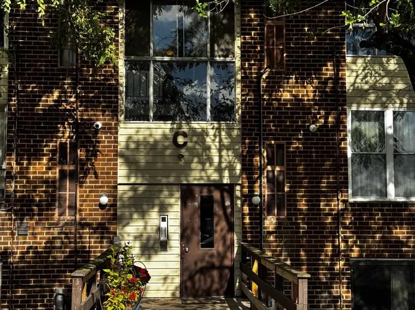 2201 Strahle St APT C303, Philadelphia, PA 19152