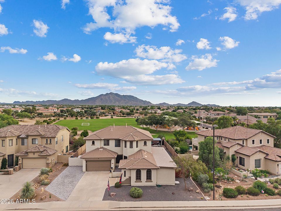 1st image of 3759 E POWELL Way