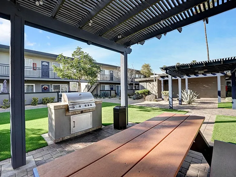 Tierra Palms Apartment Homes — Photo 64