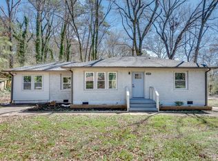 2374 Mark Trl, Decatur, GA 30032