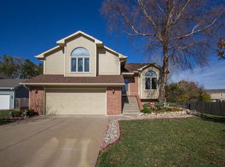 4343 Westlake Ct, Wichita, KS 67220
