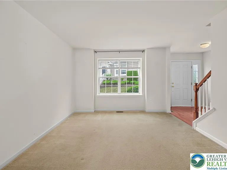 4165 Bunker Hill Dr N — Photo 16