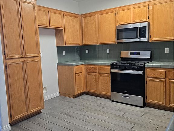 5th image of 13961 Doria Cir