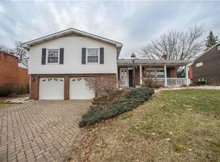 419 Franklin Heights Dr, Monroeville, PA