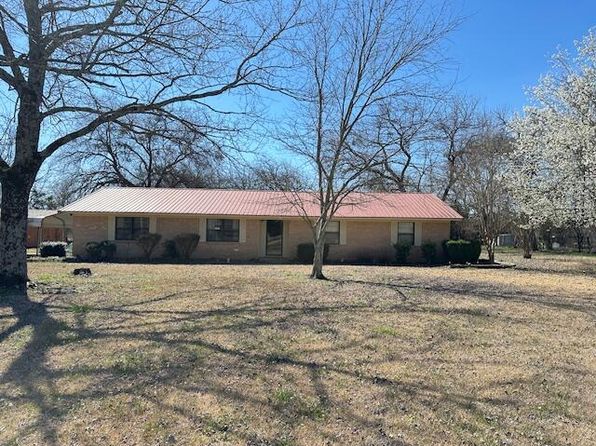 579 E Monroe Ave, Okolona, MS 38860