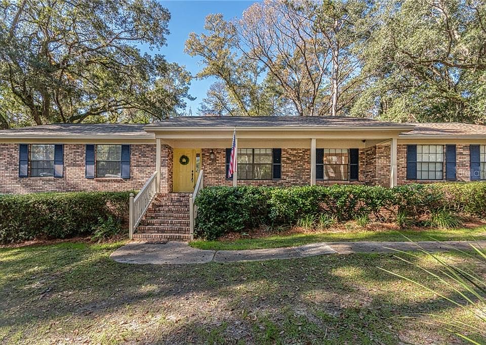 1st image of 2636 Stonegate Dr