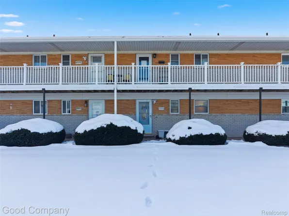 26955 Milford Rd APT 29, South Lyon, MI 48178