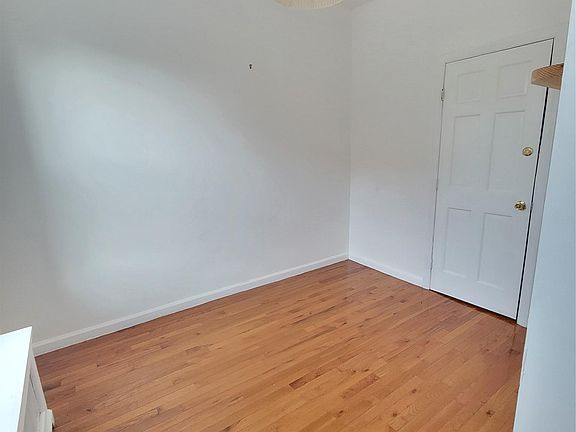 4th image of 3550 Carlisle Pl APT 2