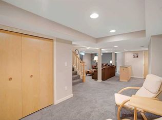 6883 Stillwater Blvd N, Oakdale, MN 55128