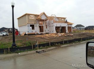 17955 Humber Brg, Macomb, MI