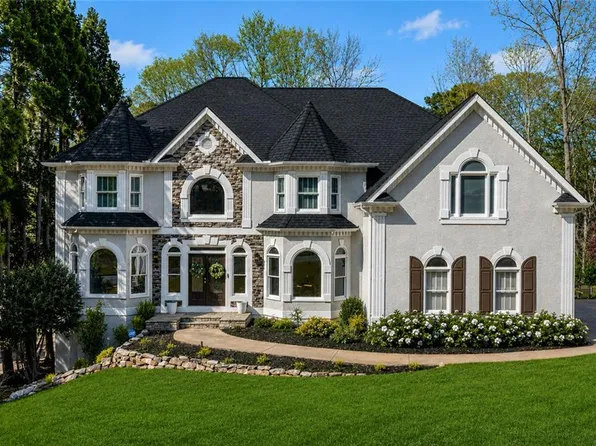 422 Lovingood Dr, Woodstock, GA 30189