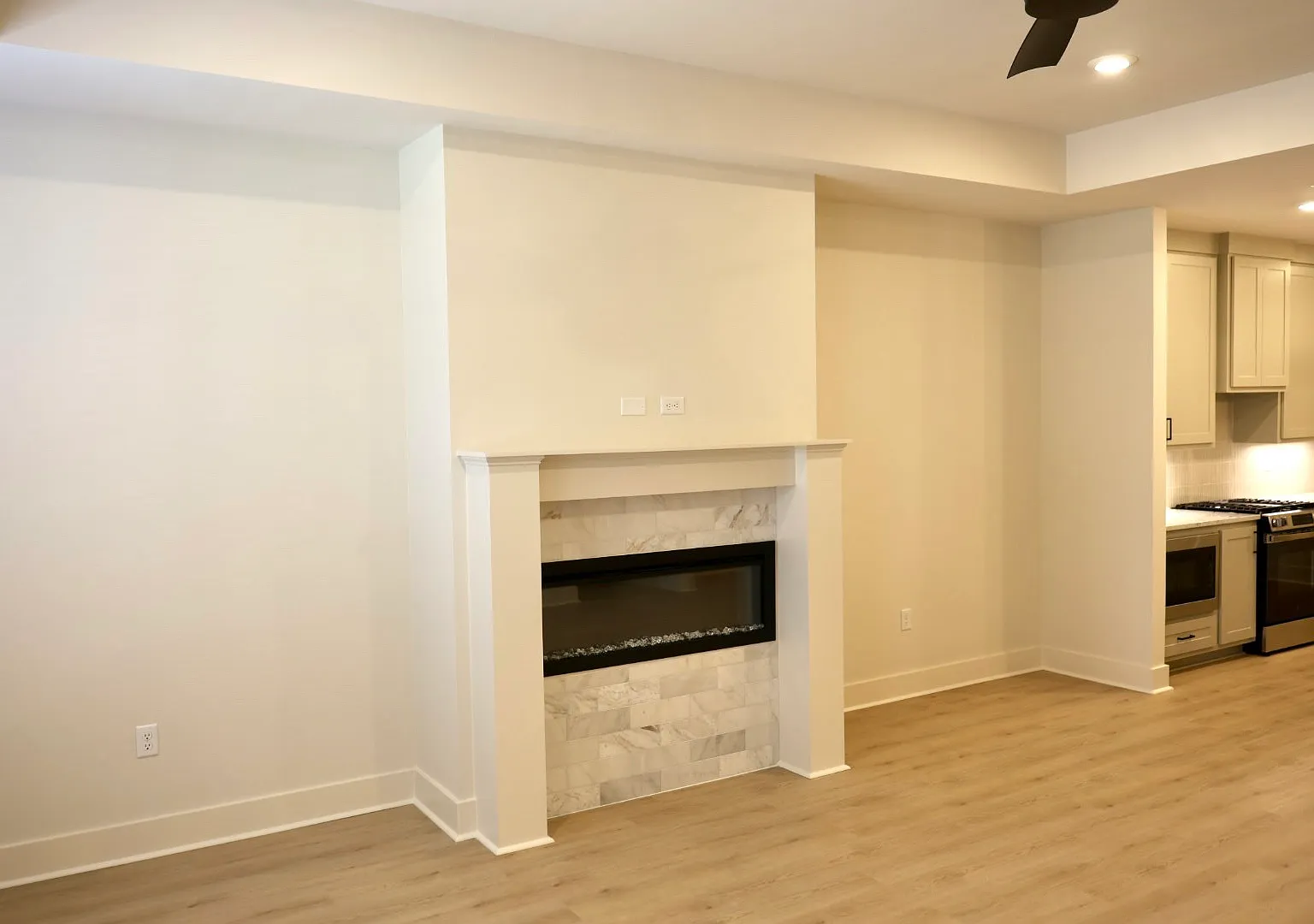 2 bed, 1440 sqft, $2,399 — Photo 3