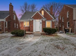 4392 Grayton St, Detroit, MI 48224