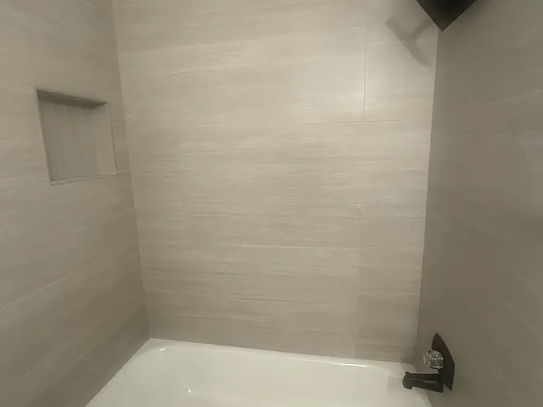1050 Parkwest Ct — Photo 19
