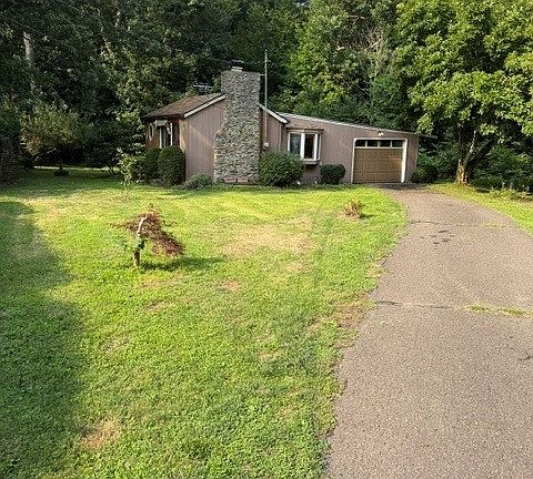 2nd image of 3844 Hamilton Rd