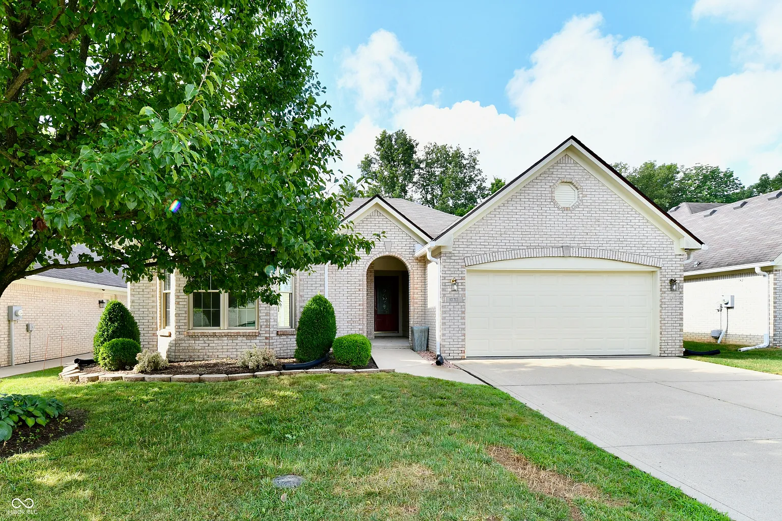 10713 Stable Dr photo 1