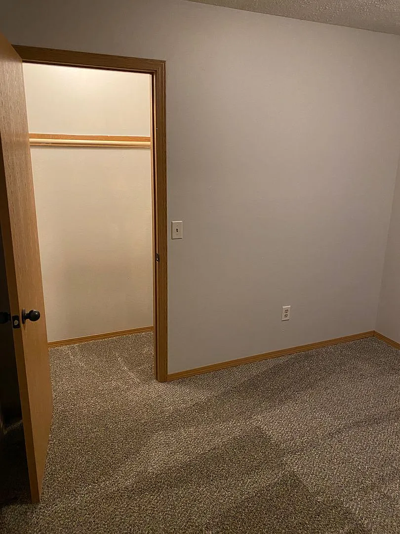Move-in ready! — Photo 4