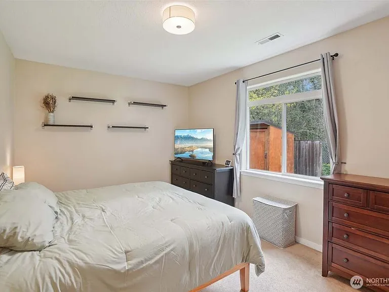 9409 NE 41st Ave — Photo 14