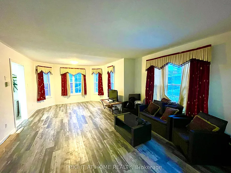 55 Velvet Grass Ln #A — Photo 7
