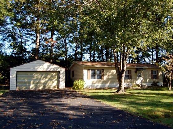1st image of 32938 Holly Pines Dr