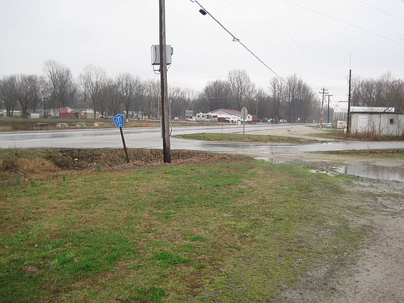 5th image of 2082 Highway 53