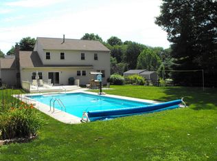 299 Flint Rd, Langhorne, PA 19047