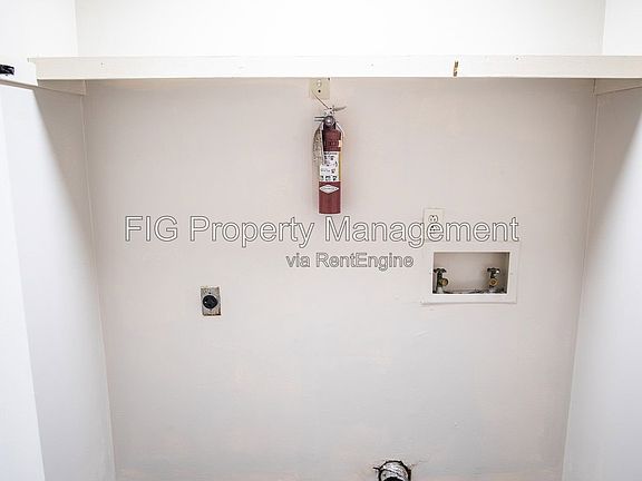4th image of 4800 Cannon Ridge Dr APT B