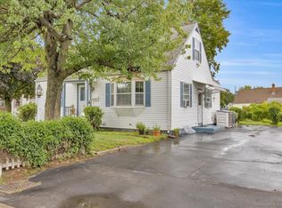 215 Middle St, Bristol, CT 06010