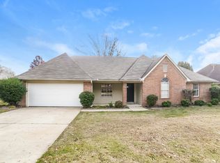 5618 Heather View Dr, Memphis, TN 38125
