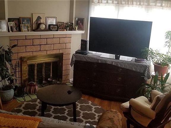 5th image of 112 Garfield Ave