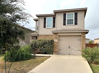 205 Denson Ln #8D, Jarrell, TX 76537