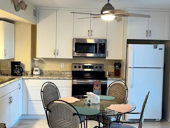 3rd image of 1085 Bald Eagle Dr Unit C302