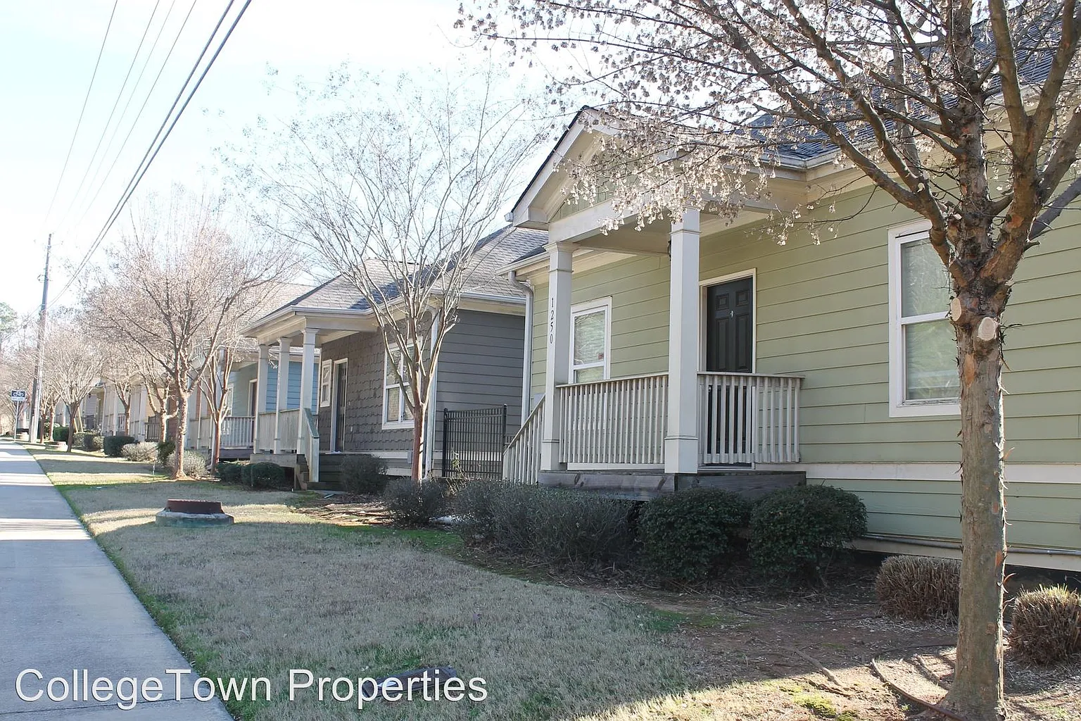 1300 Barnett Shoals Rd photo 1