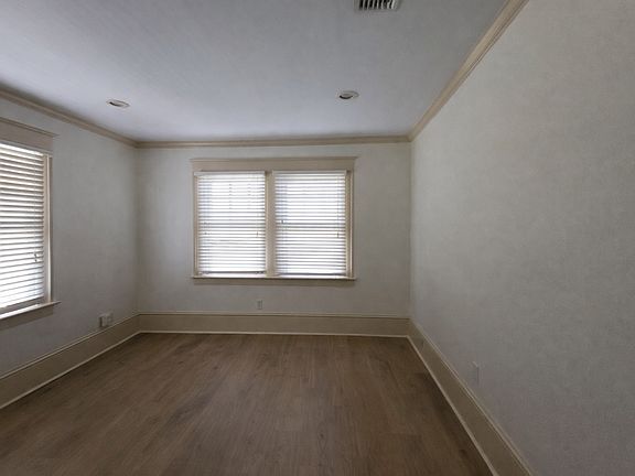 5th image of 1613 King St