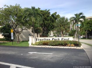 938 NE 27th Ave #938, Hallandale, FL 33009