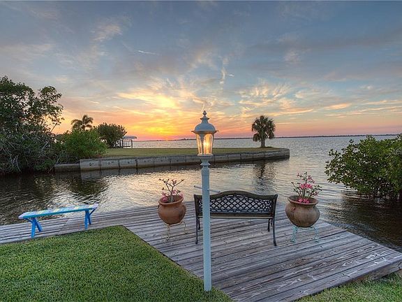 4th image of 205 Orchid Dr