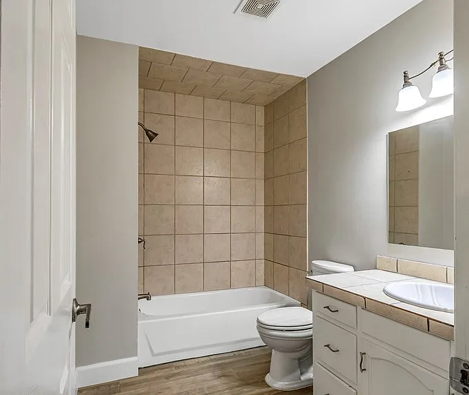 422 W Pecan Ave #D — Photo 28