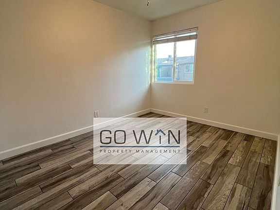 5th image of 1727 W Mountain View Rd #5