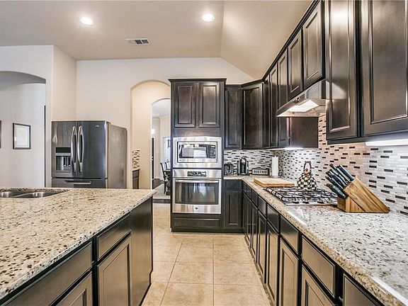 5th image of 10864 Sedalia Dr