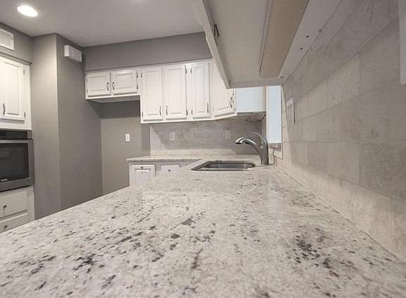 5th image of 7120 Beverly St