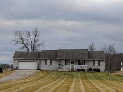 10235 W Howe Rd, Eagle, MI, 48822