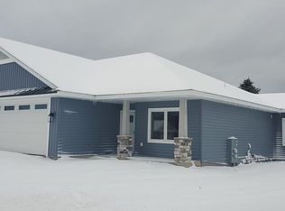 7995 Oakmont Way #406, Egg Harbor, WI 54209