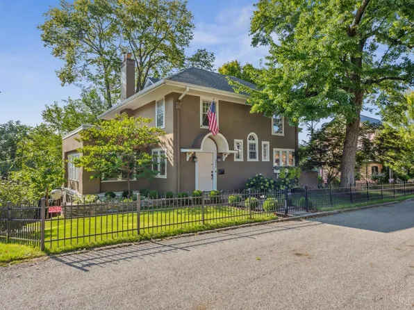 3545 Holly Ln, Cincinnati, OH 45208