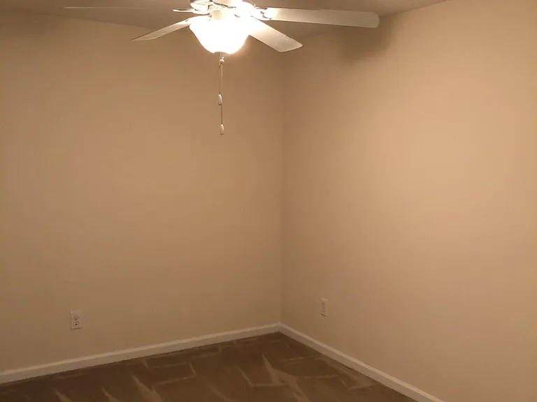 6824 Lake Mist Ln — Photo 4