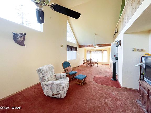 5th image of 889 White Mountain Dr
