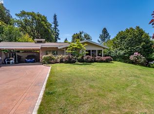 541 SE Terrace Dr, Roseburg, OR 97470