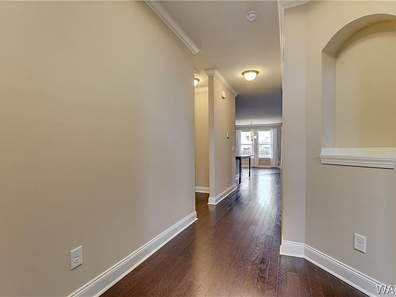 5th image of 2105 Laurel Lake Dr